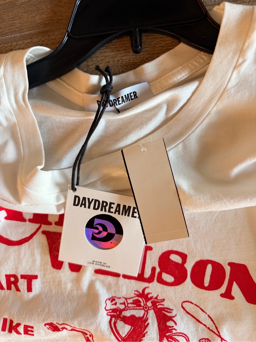 Daydreamer LA Lainey Wilson Bell Bottom Country Merch Tee Sz L - Picture 3 of 4